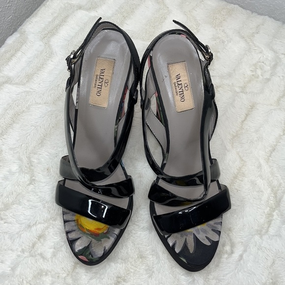 Valentino Black Patent & Floral Print Wedge Slingback Sandals Sz. 39.5/ 9. EUC - Picture 7 of 16